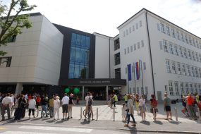 20220526-ogled-prenovljene-OS-Rihard-Jakopic-nrovan-004_nik_rovan